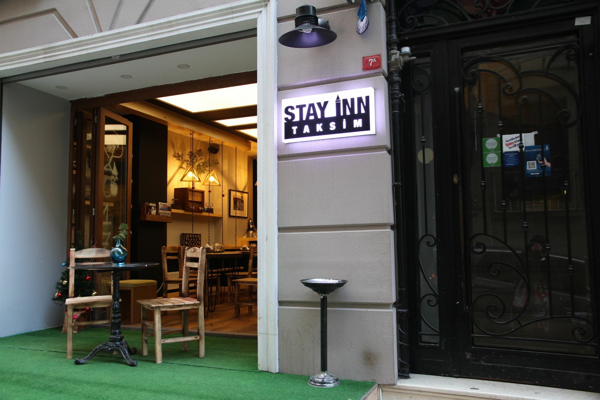 Stay Inn Taksim Hostel Стамбул Екстер'єр фото